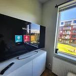 Apartmán Moon Near The Centre ! Free Parking Available ! *